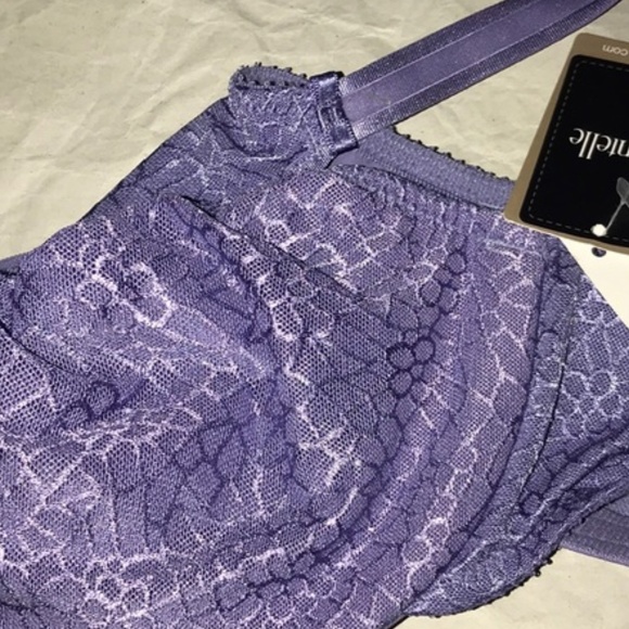 NWT Chantelle Intimates C Magnifique Underwire Bra 1891 Lilac 34D - Picture 2 of 5